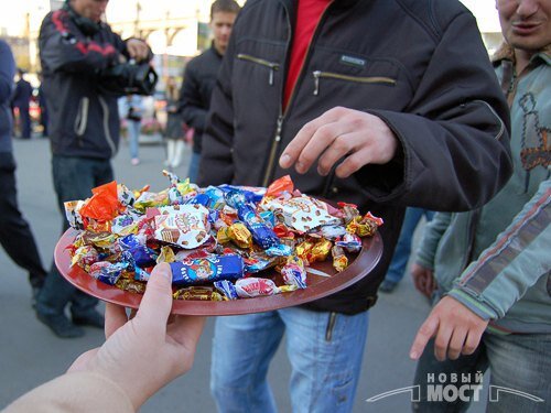 Человек конфета
