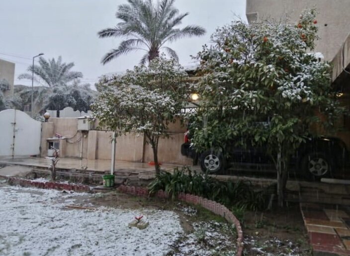 В Багдаде все спокойно, только выпал снег: второй раз за 100 лет (фото).
