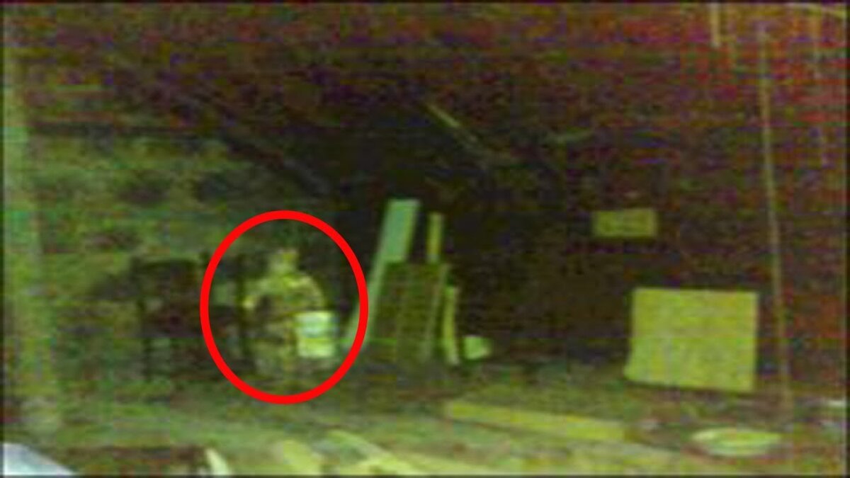 домовой в таганроге разрушает. домовой в таганроге разрушает. разрушенный таганрог. домовой в реальной жизни. обстрел таганрога.