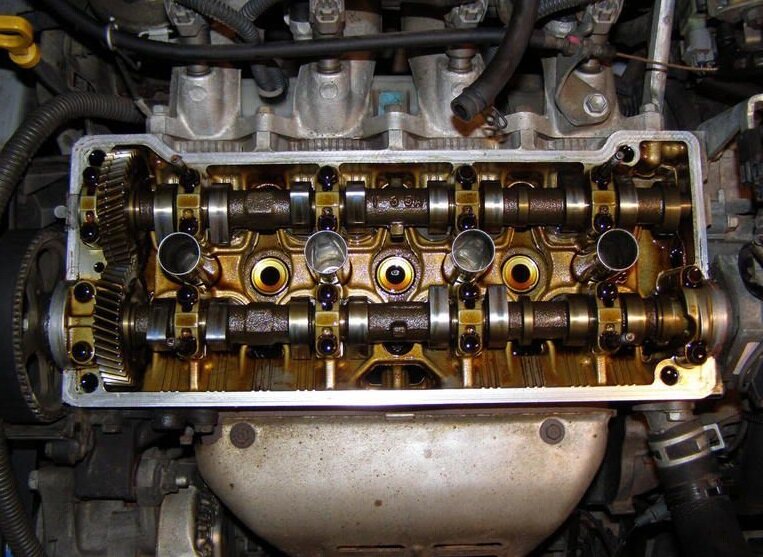 двигатель после промывочного масла. промывка двигателя. чем промыть двигатель от нагара кия спектра. обязательно ли промывать двигатель. обязательно ли промывать двигатель.