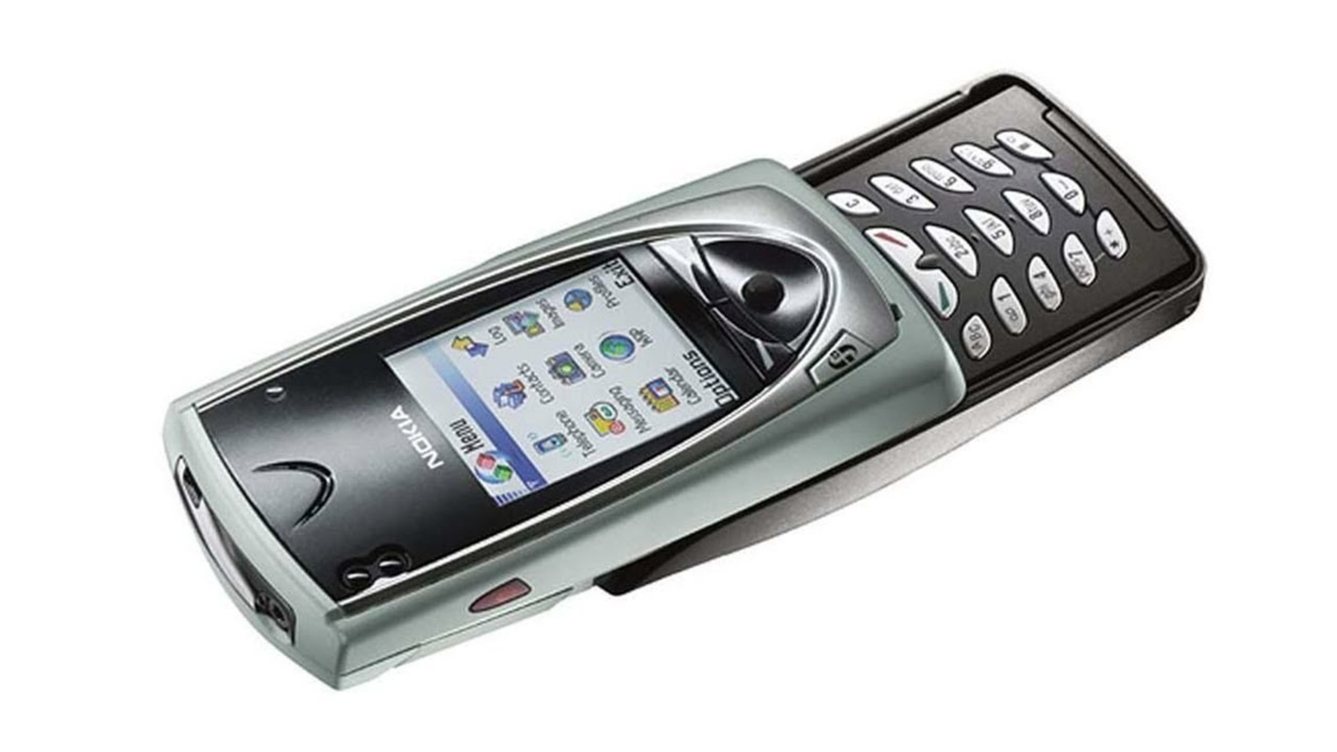 Где есть мобильный телефон. Nokia 7650 2002. Первый смартфон Nokia 7650. Nokia Symbian 7650. Nokia слайдер 7650.