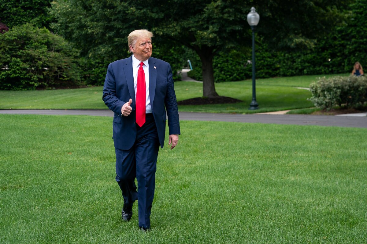 Дональд Трамп в июне 2020. Фото Белого Дома. https://www.flickr.com/photos/whitehouse/49986719742/in/photostream/