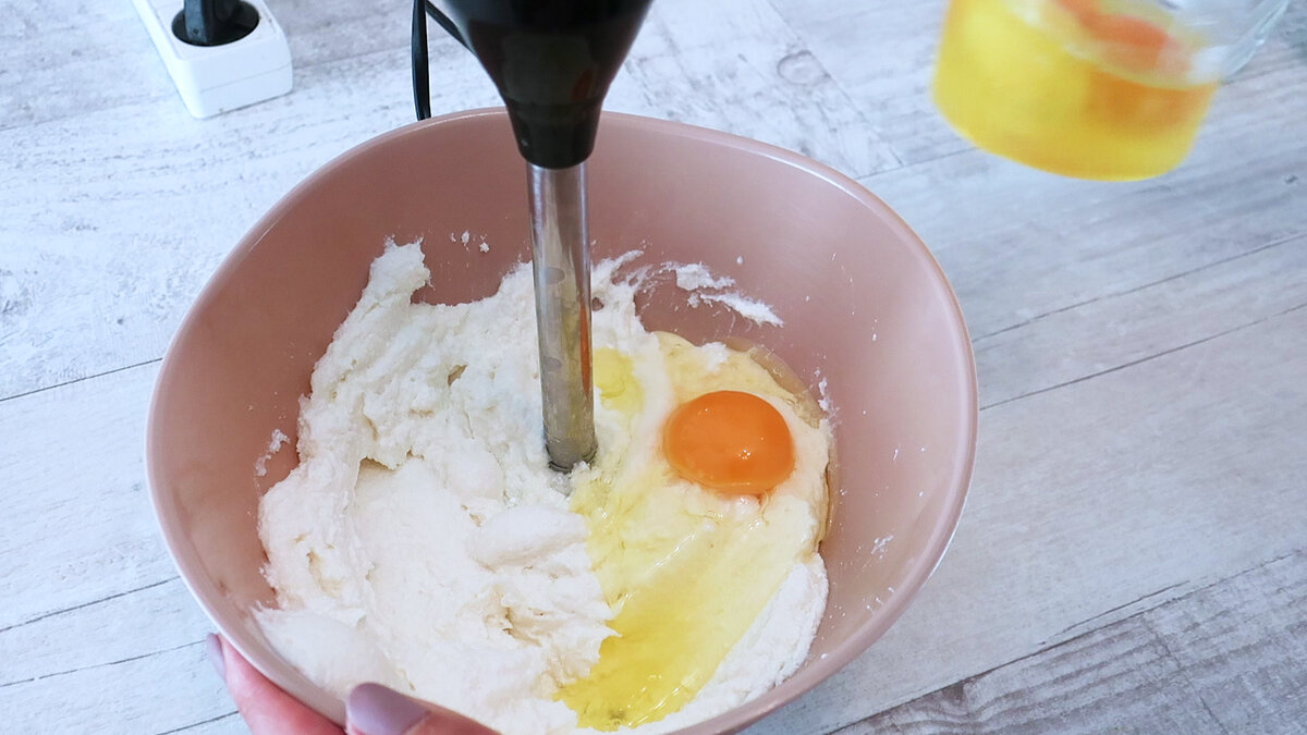 Творожный пирог со сливами. Нежно, ароматно и очень вкусно | Кулинарка |  Дзен