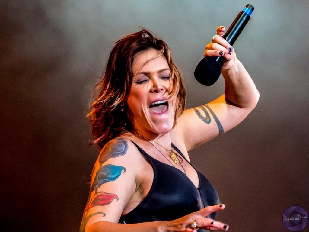 Beth hart фото