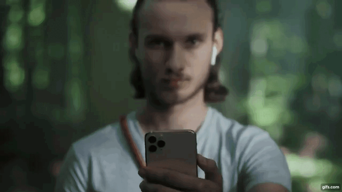 игрок превращается в молодого Ведьмака