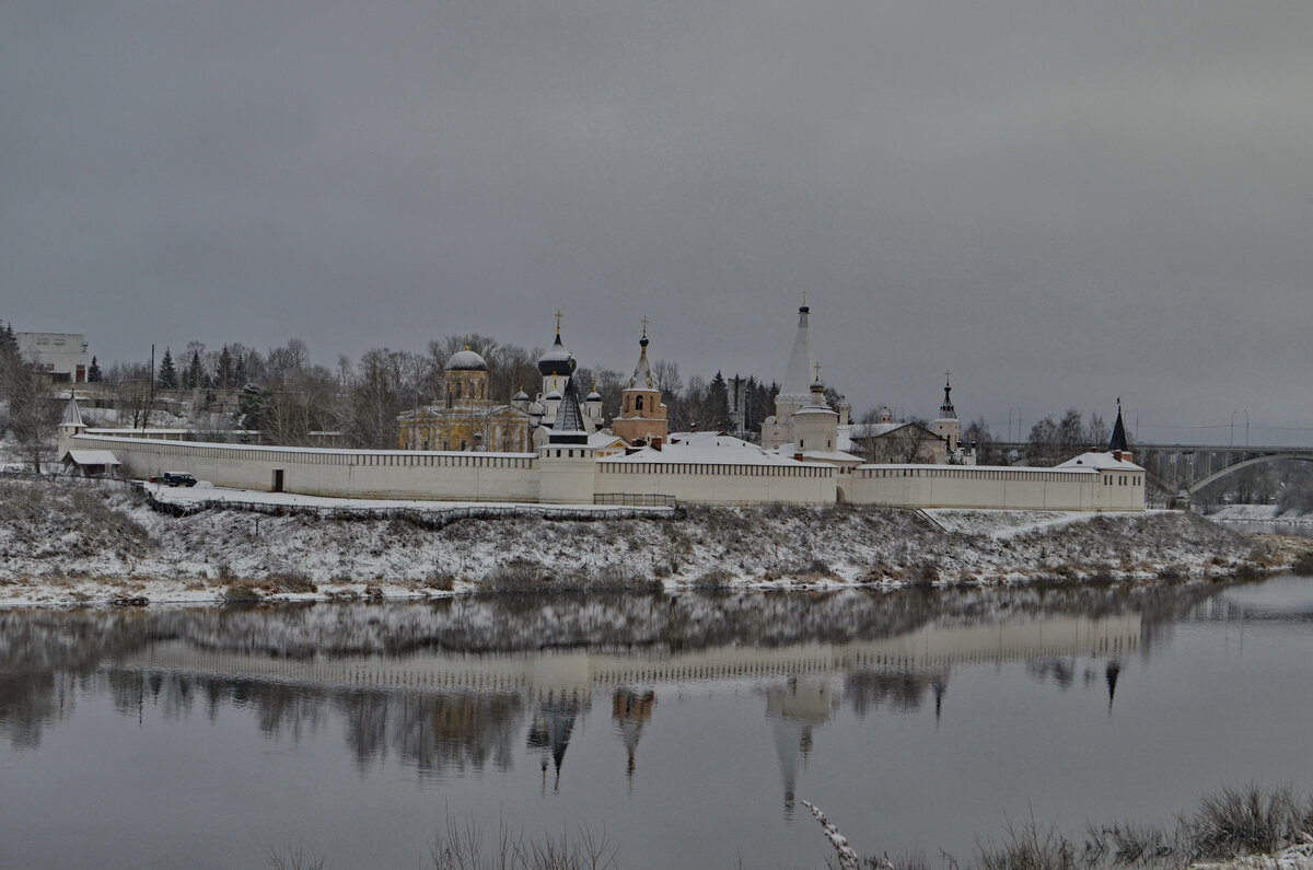 Старица - очаровательный древнерусский городок в верховьях Волги |  Путешествия по городам и весям | Дзен