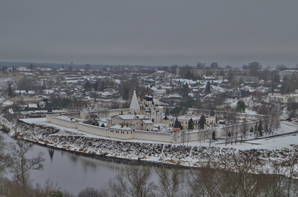 Старица - очаровательный древнерусский городок в верховьях Волги |  Путешествия по городам и весям | Дзен