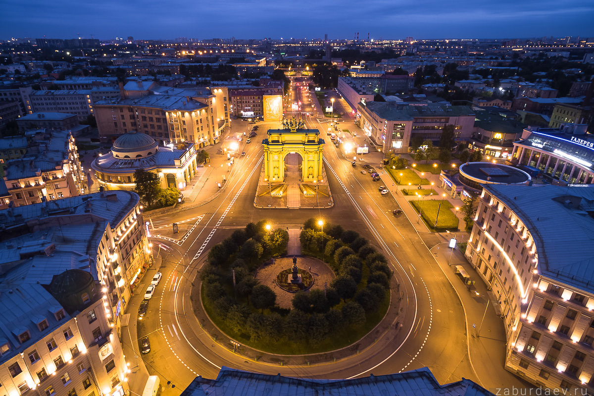 Новые места в санкт петербурге. Забурдаев Санкт Петербург. Площадь Победы Санкт-Петербург. Площадь Стачек с высоты Санкт-Петербург. Забурдаев ночной Петербург.