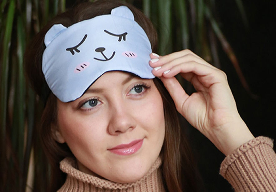 Это не я, это модель с сайта, которая демонстрирует «мою» маску