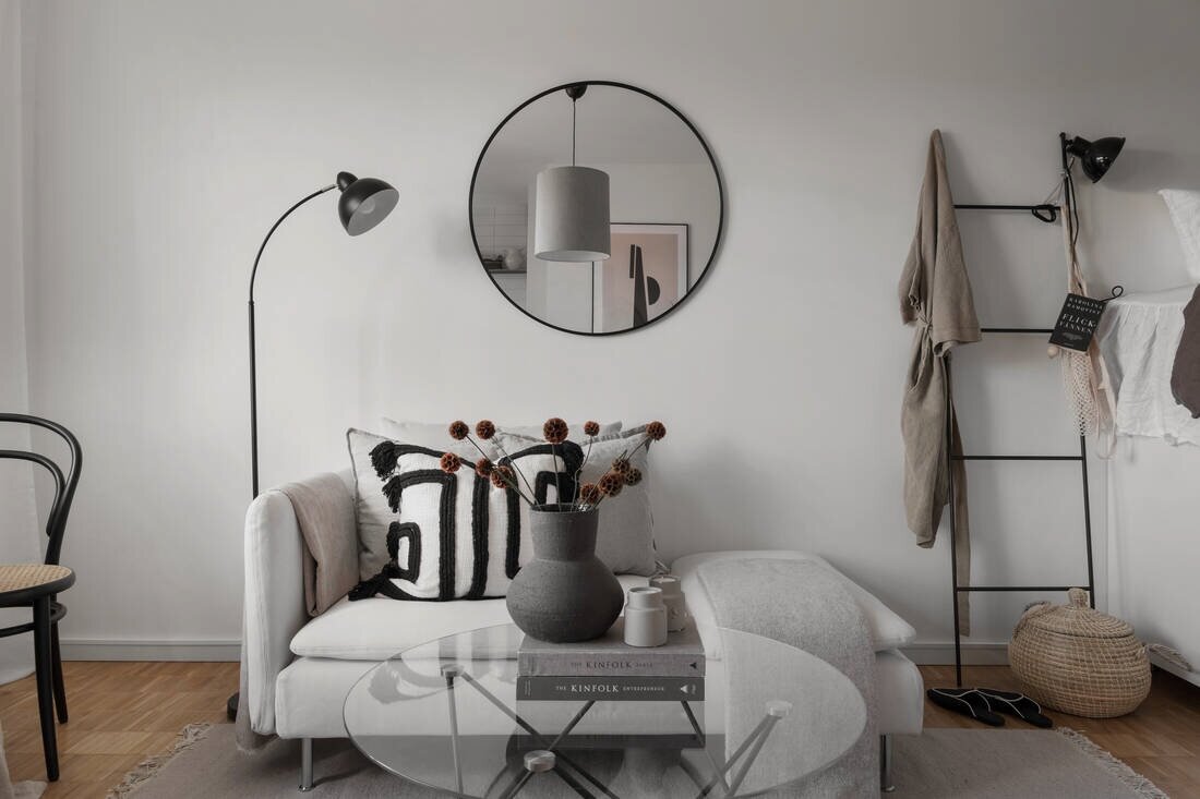 Взято из https://vk.com/kvartirastudio 