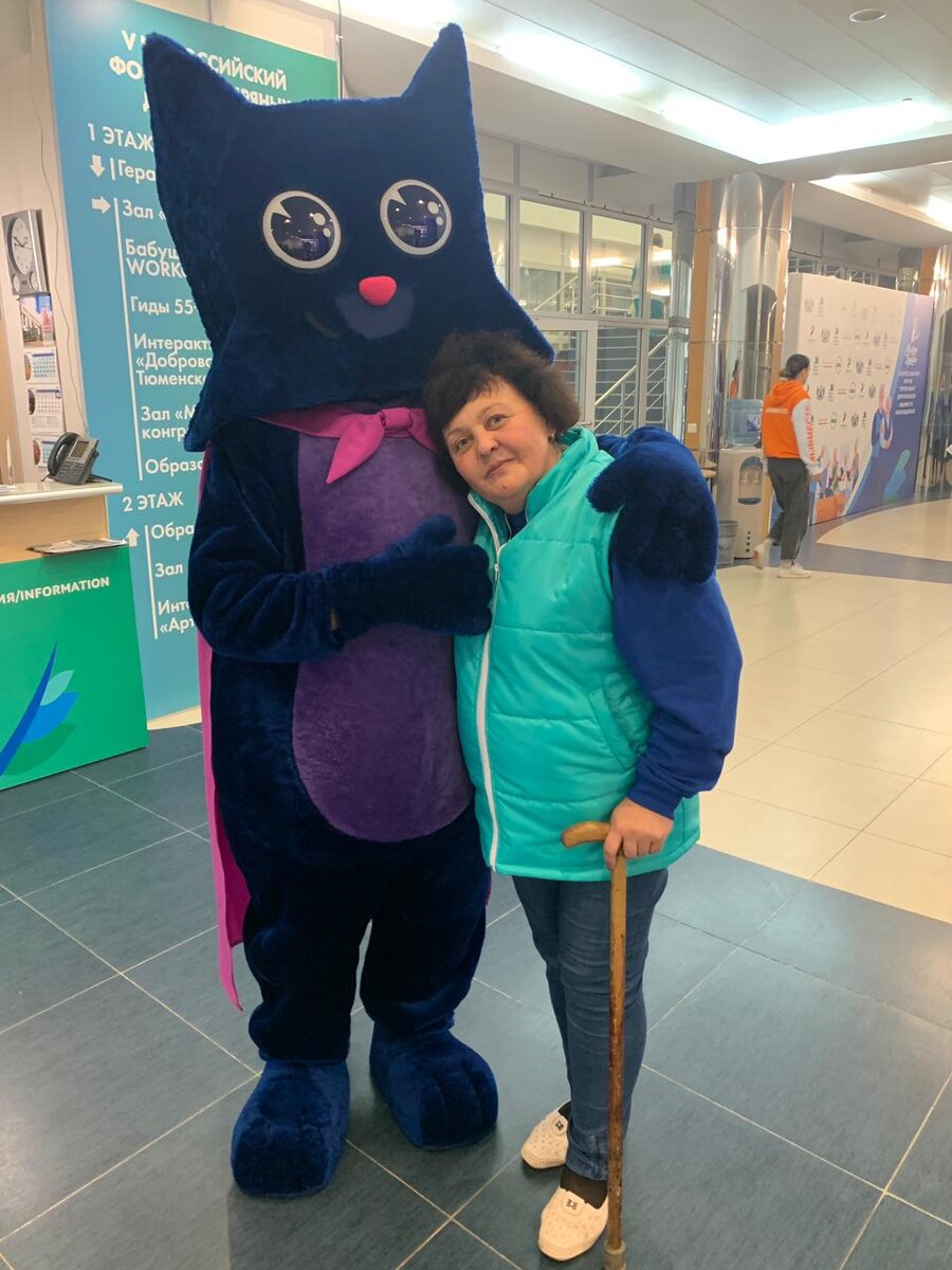 Кот вообще родным стал за эти дни)))