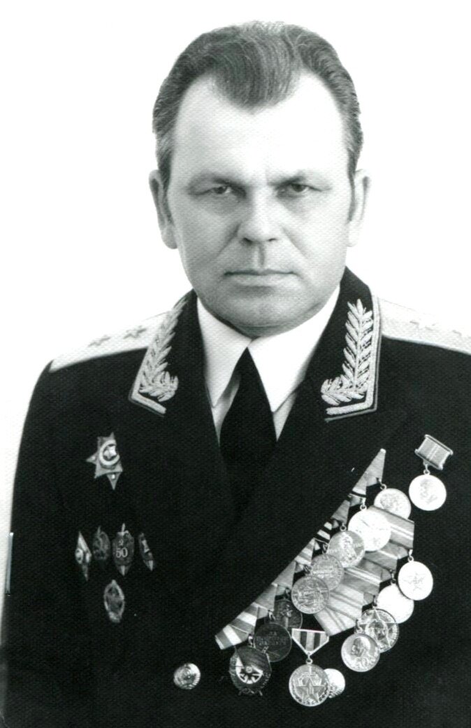 Песков  Н.Д., генерал-лейтенант погранвойск