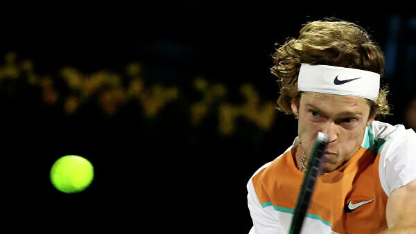    Теннисист Андрей Рублев (Россия)© AFP 2022 / KARIM SAHIB