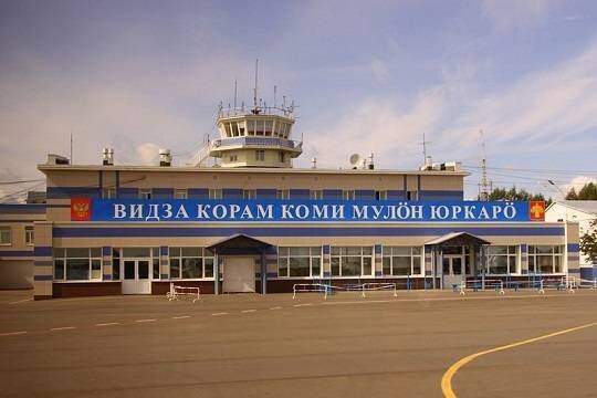    Россиянин более года отказывается покидать аэропорт