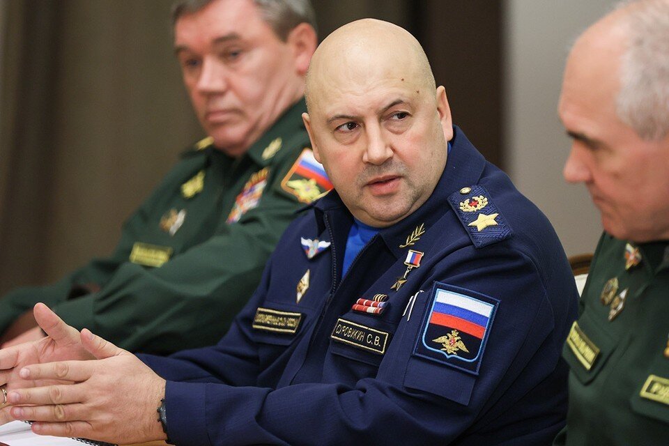     Генерал армии Сергей Суровикин, командующий Объединенной группировкой войск в районе проведения специальной военной операции.  Министерство обороны РФ