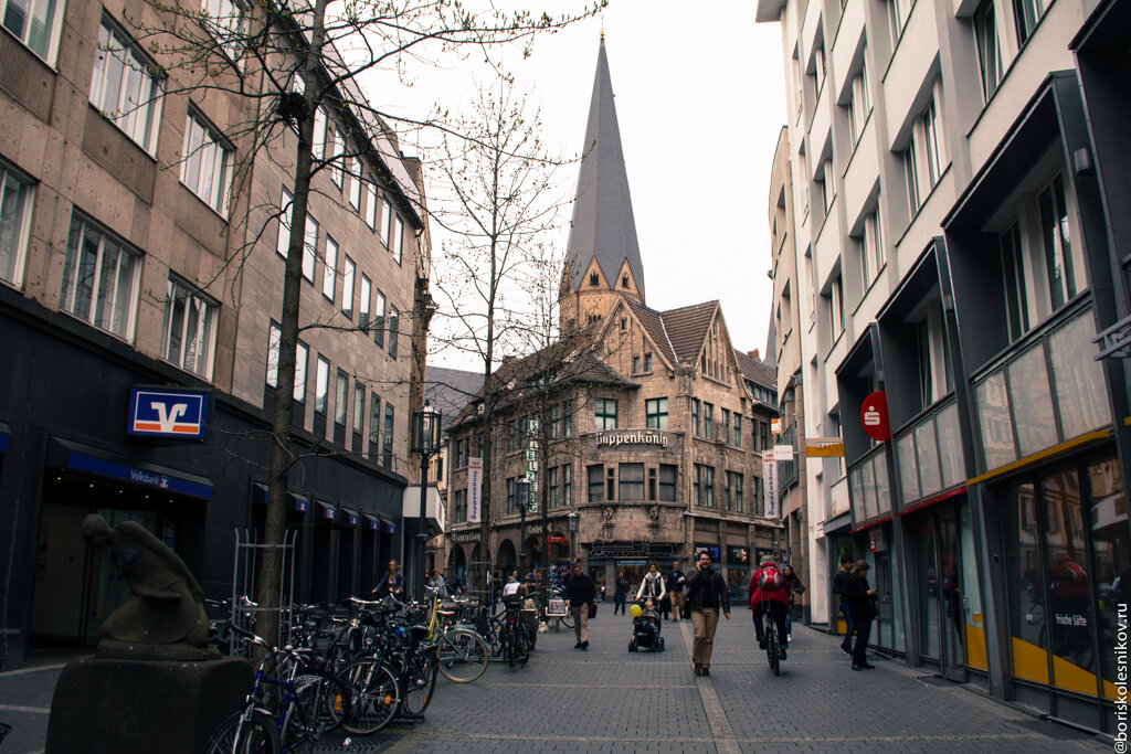 Bonn germany. Бон город Германии. Немецкий город Бонн. Город Bonn в Германии. Бонн столица ФРГ.