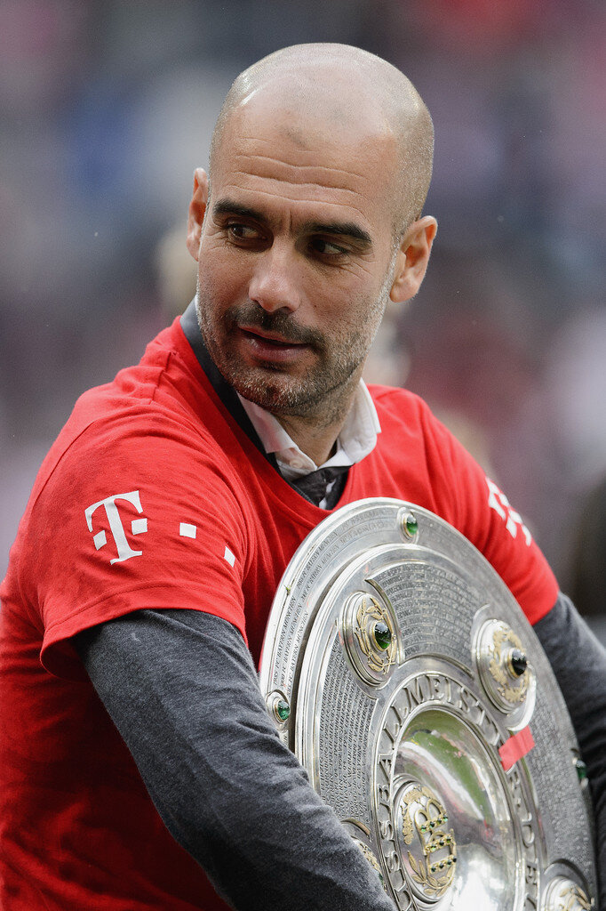 http://www1.pictures.zimbio.com/gi/FC+Bayern+Muenchen+v+1+FSV+Mainz+05+Bundesliga+HSA33Q3OCx7x.jpg