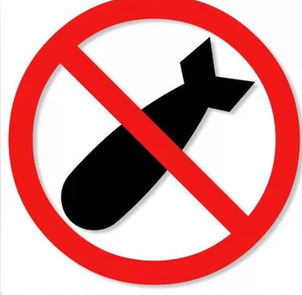 "Время любить, не  время разбрасывать бомбы".  