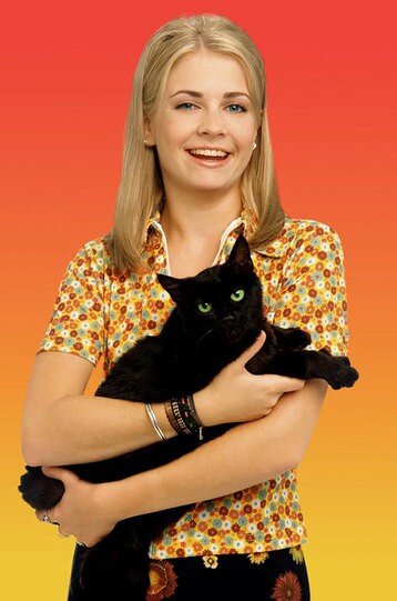 Мелисса в образе Сабрины