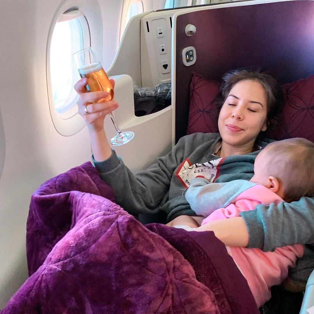 На борту Qatar Airways есть даже БЕЗАЛКОГОЛЬНОЕ шампанское :)