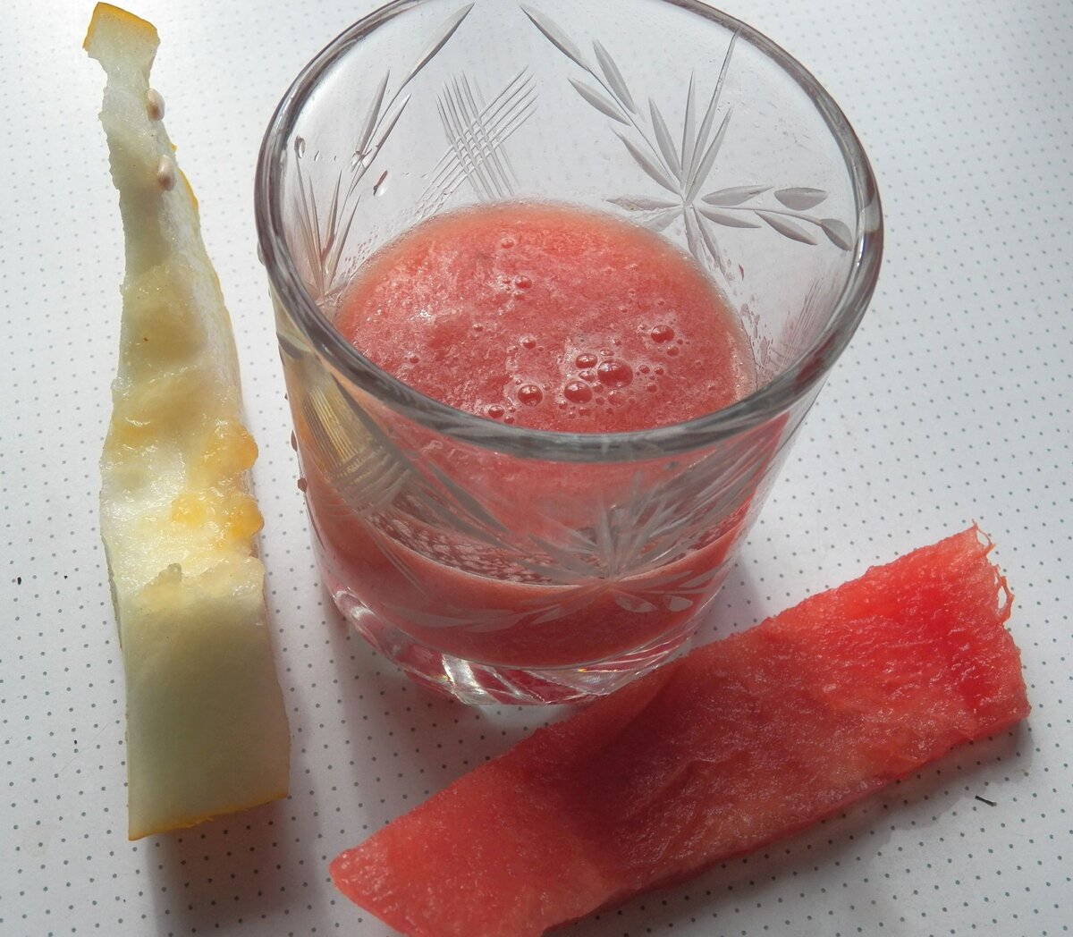 Дынно-арбузный мочегонный напиток