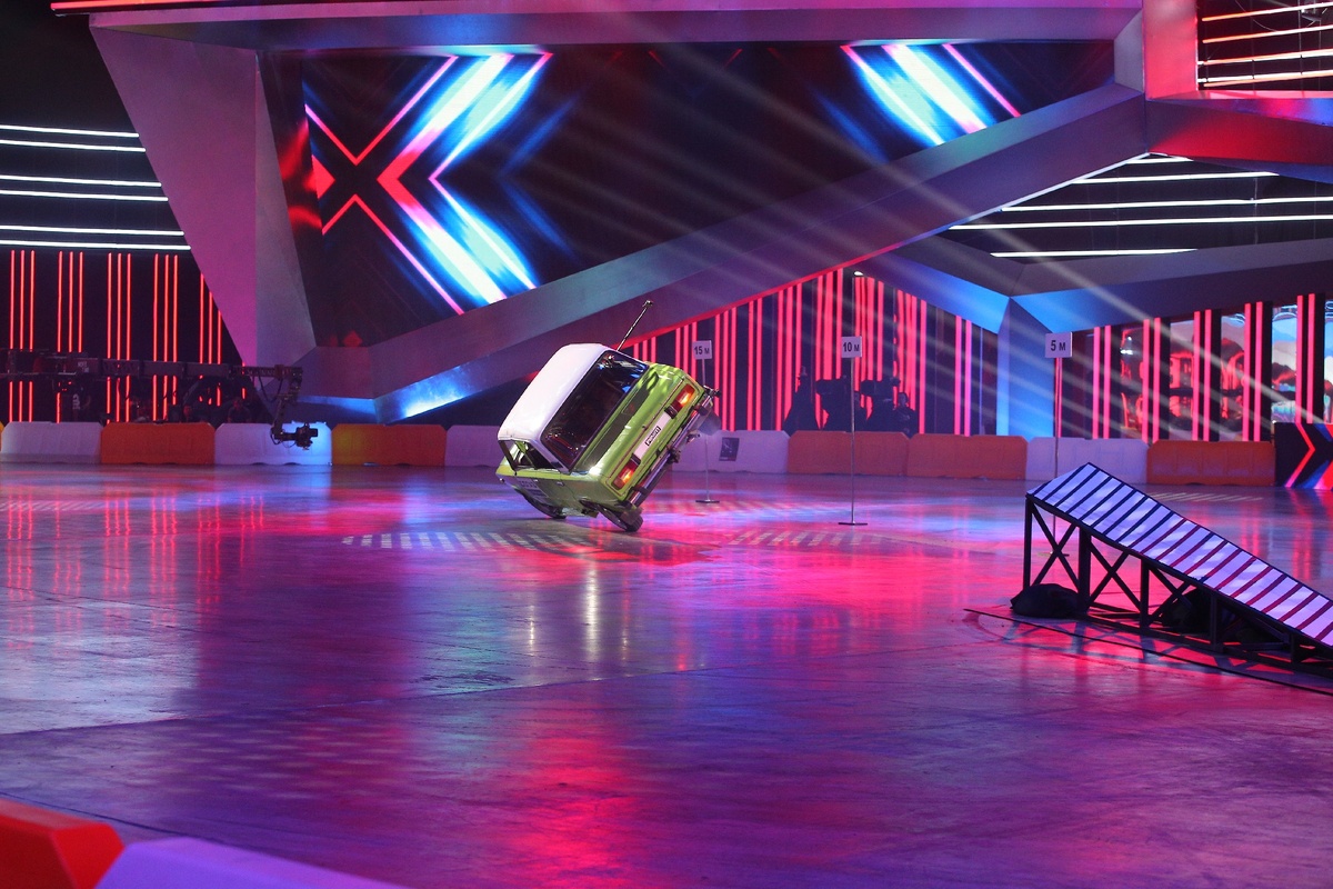 Кадр из шоу "Россия рулит".