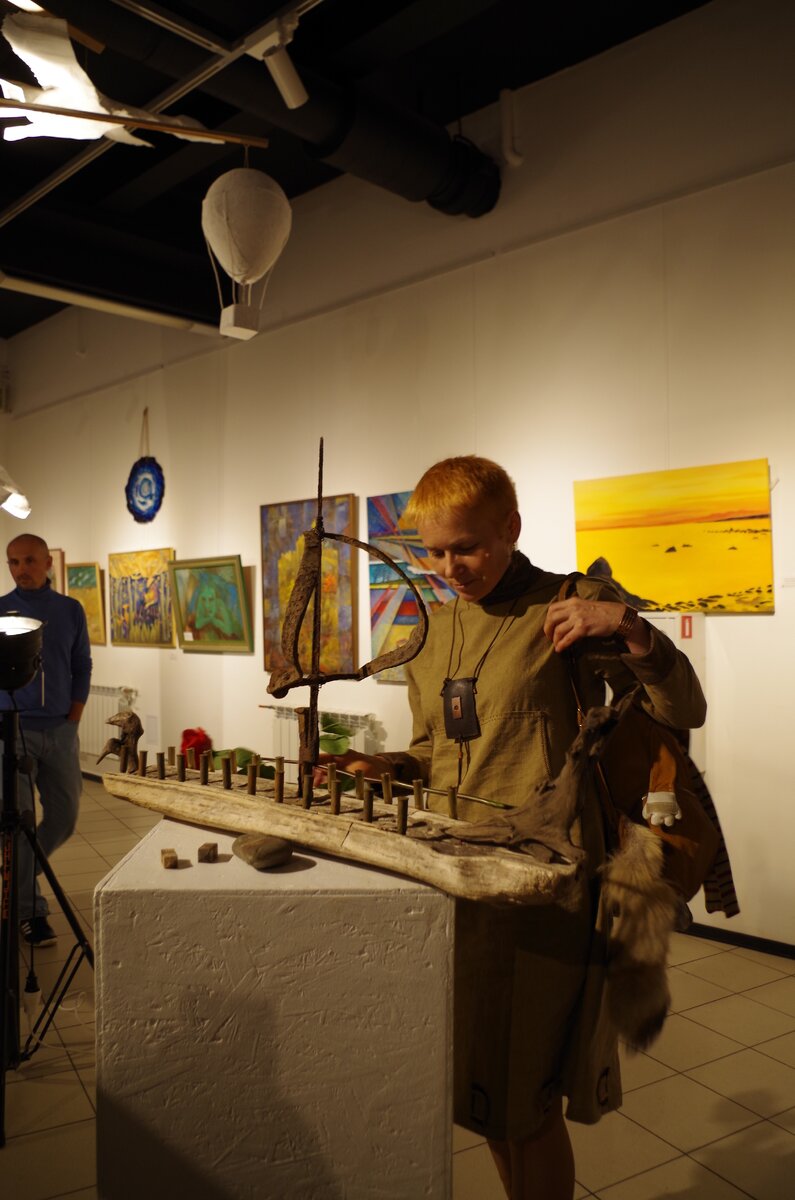 Последние поправки   перед открытием))).  Фото "поющего дракона"  из коллекции Светланы Смоляр.