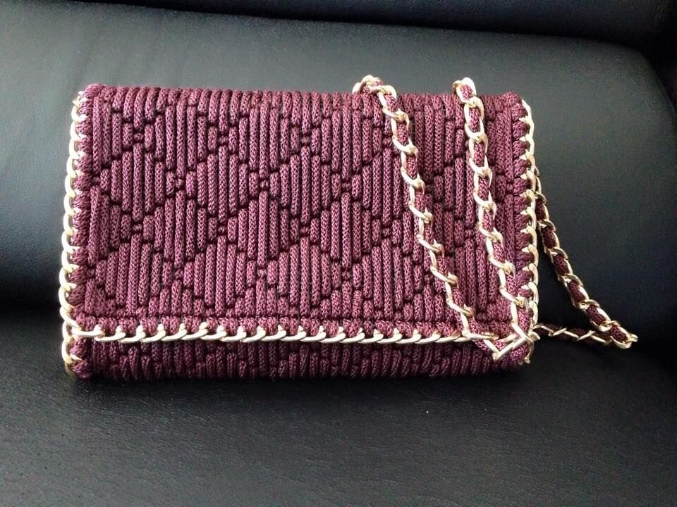 сумка из пластиковой канвы. сумочки на пластиковой канве. сумочки на пластиковой канве. сумочки на пластиковой канве. сумочки на пластиковой канве мастер класс.