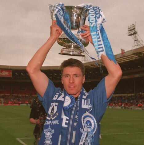 Человек, подаривший "Эвертону" Бейнса и кубок Англии - Пол Райдаут