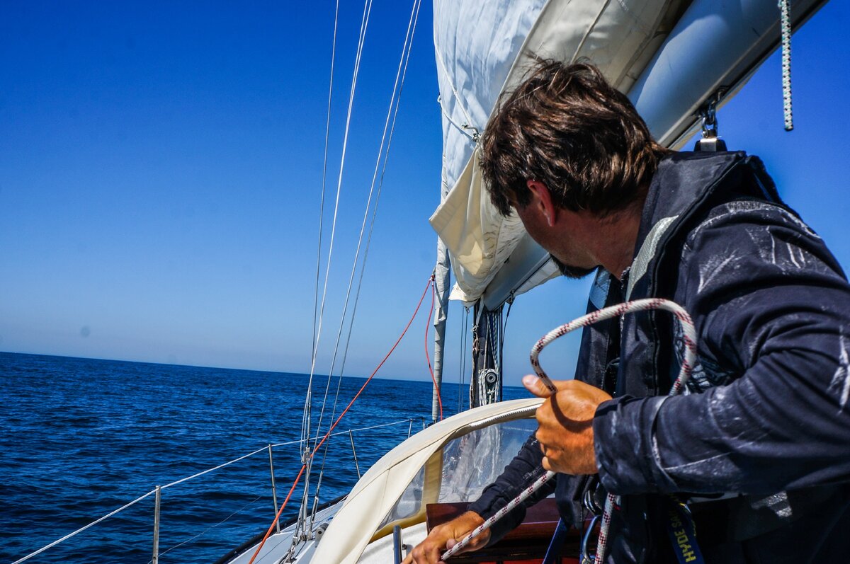 Где-то между Шербуром и островом Гернси