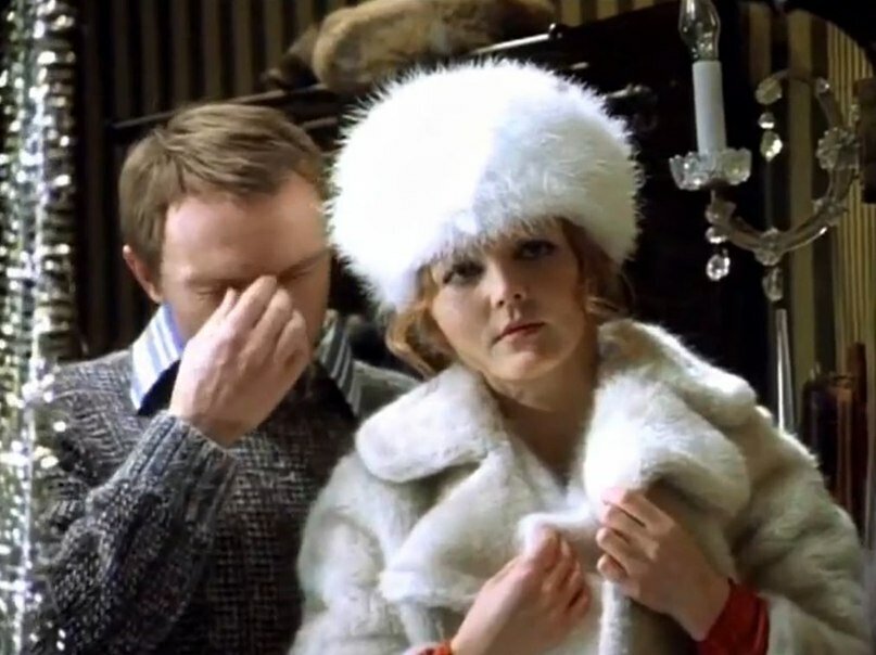 Кадр из фильма «Ирония судьбы или с легким паром!»