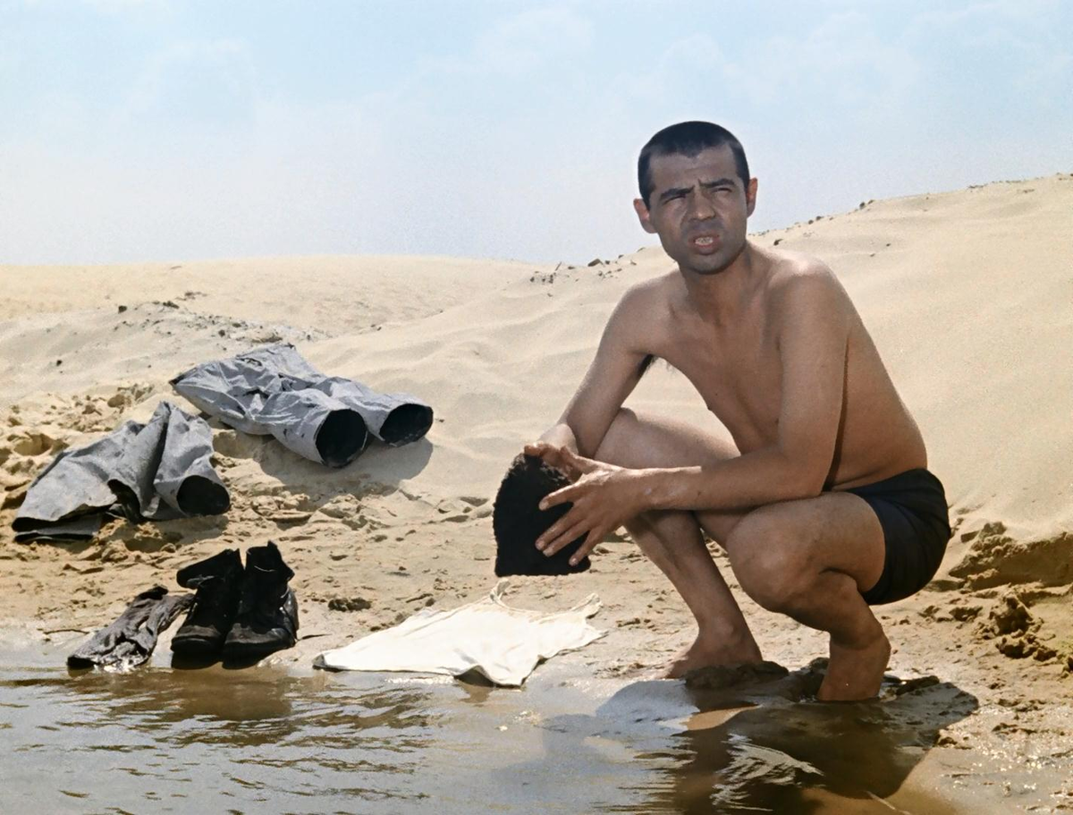 какой хороший цемент не отмывается 
совсем....