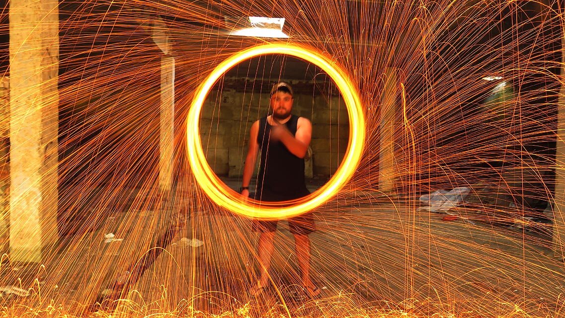 Огненное фаер шоу. Фаеры огневые. Огненное шоу. Файер шоу с огнем. Сделать фаер.