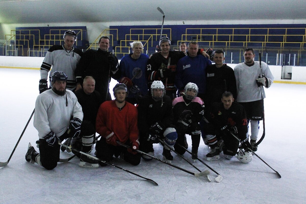 02.09.2018 - первая тренировка ХК Ижорский Батальон в сезоне 2018/2019 и мои первые шаги на льду.