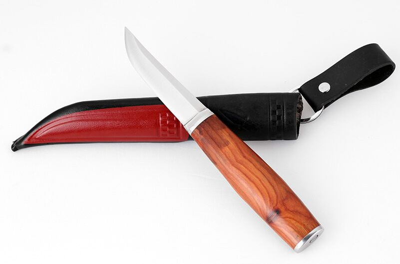 Здравствуйте, дорогие подписчики и гости канала! Сегодня у нас пойдет речь о ноже выполненном в скандинавском стиле, пуукко образной финочке от компании KKWOLF.
