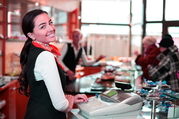 Оставаться на рынке и побеждать конкуренцию невозможно без учета трендов. Поговорим о текущих трендах в продажах, которые останутся на волне популярности в ближайшем будущем. 