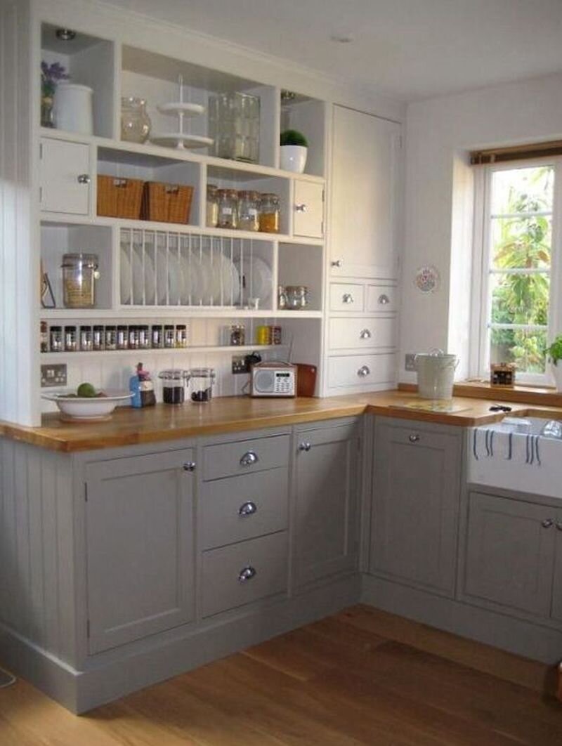 Интерьер современной кухни в стиле Прованс.