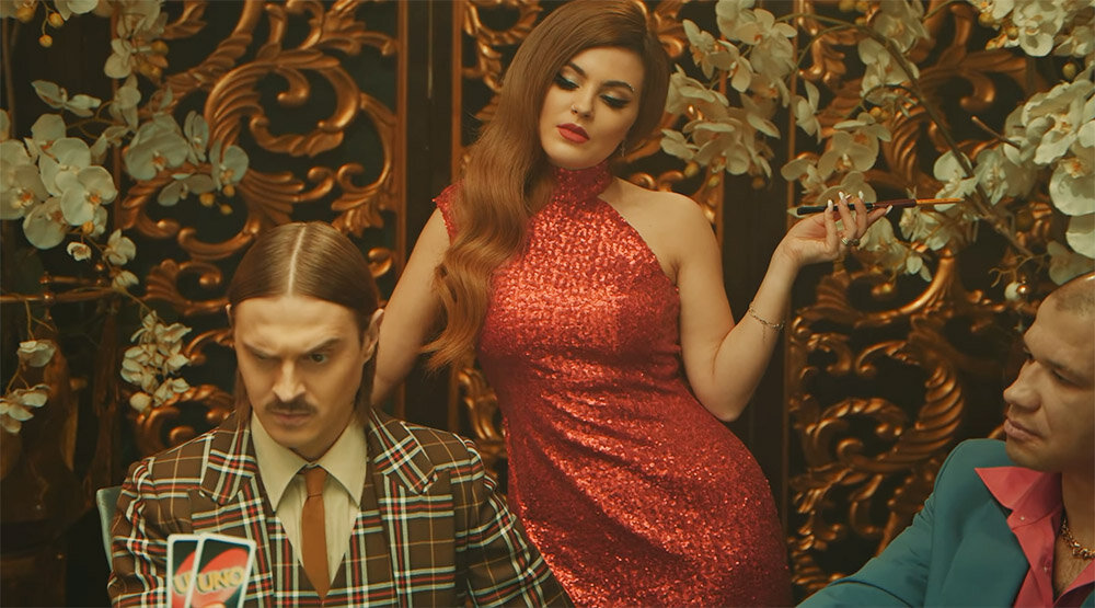 Фото в качестве иллюстрации Little Big   "Hypnodancer" 