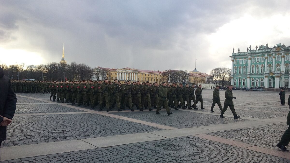 Репетиция парада на Дворцовой площади