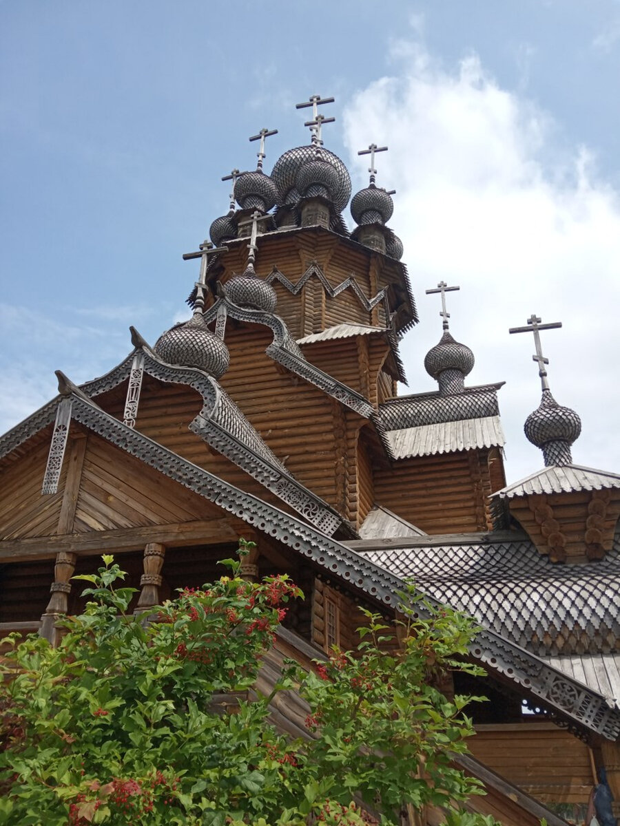 Фото сам делал. Красиво! :)