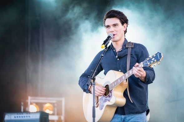 Первый концерт Джереми.