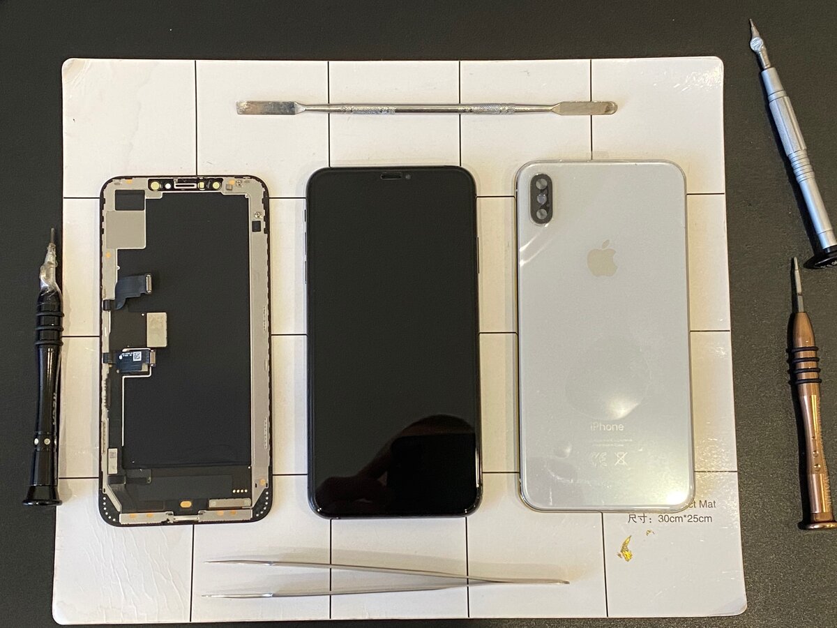 Замена дисплея iPhone 12 mini