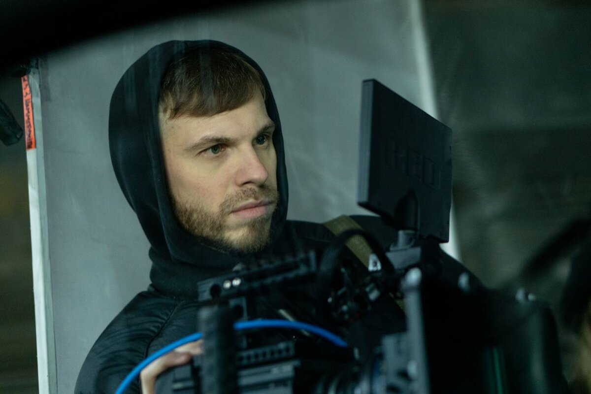 олег кузовков маша и медведь. съемка завершена. маша фильм 2021. режиссер маша. маша фильм 2022.