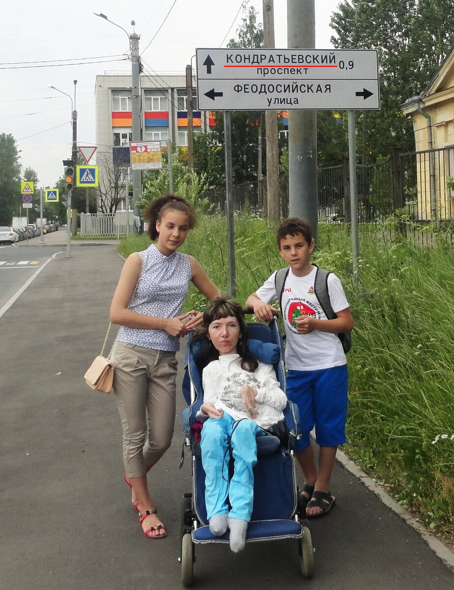 Кондратьевский проспект.  г. Санкт-Петербург 