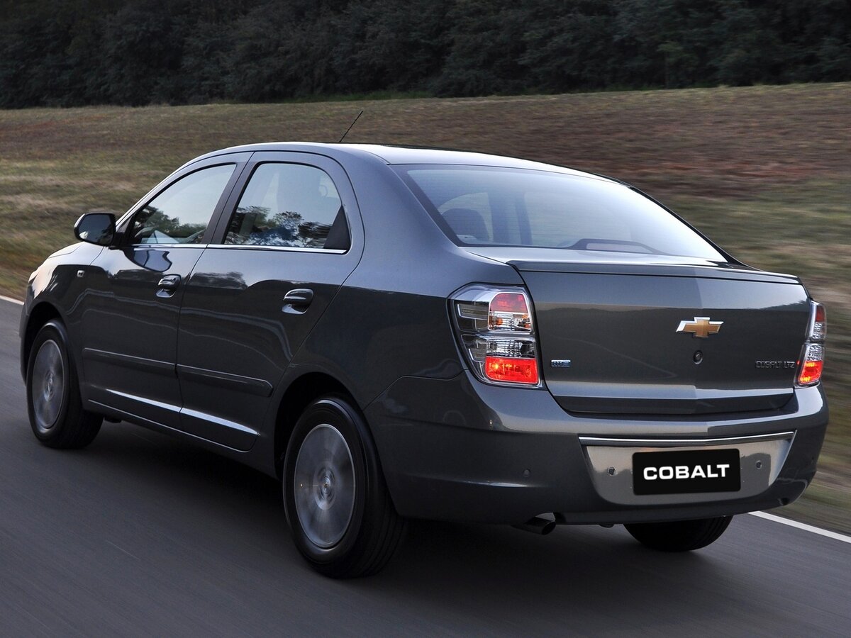    Chevrolet Cobalt II                 