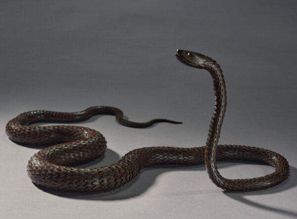 «Живые» скульптуры из металла эпохи Мэйдзи