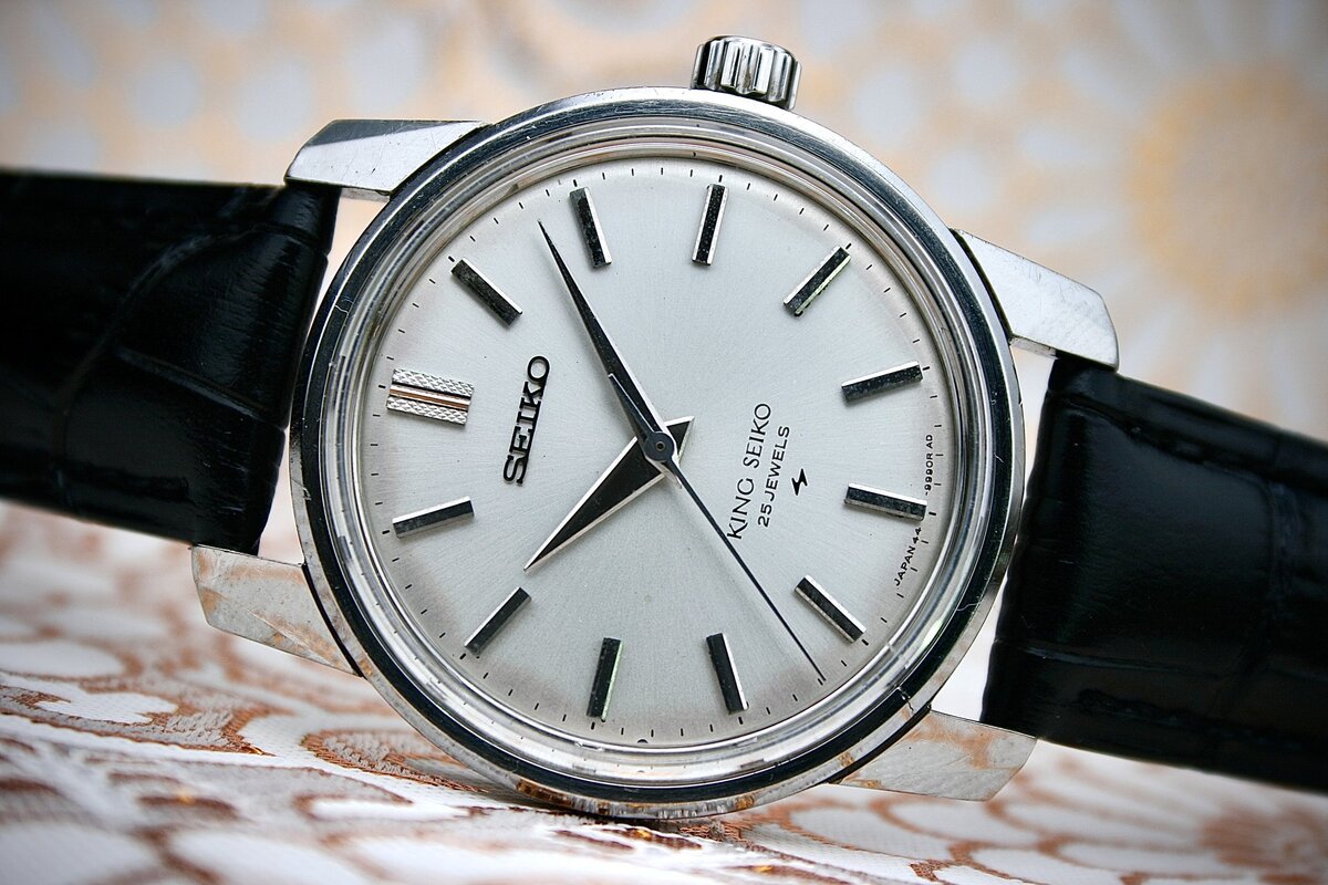 Винтажные King Seiko из 60-х, именно на них основан перевыпуск
