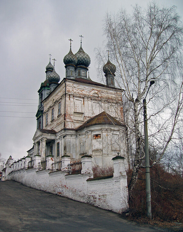 Плёс Воксресенская Церковь