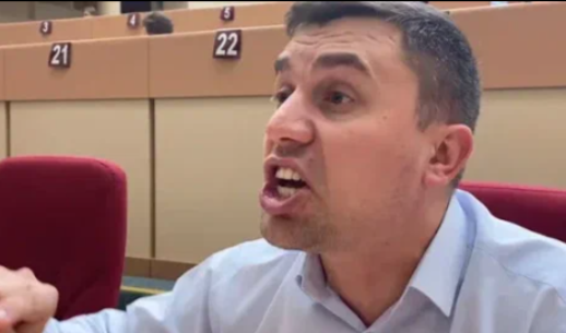 текст загружается! 5 сек..