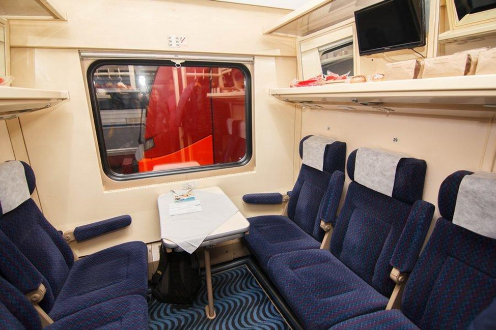 Сидячие места в поезде до санкт петербурга
